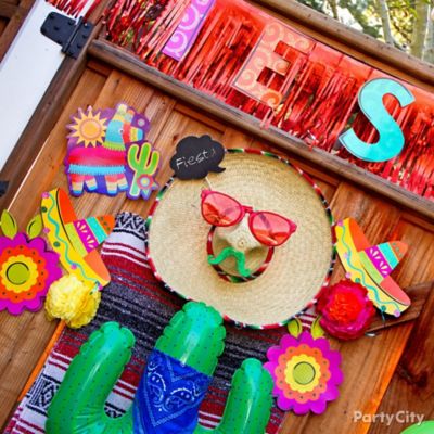 Mexican Party Sombrero Face Idea - Party City