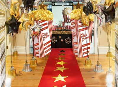 red-carpet-hollywood-theme-party-ideas-party-city